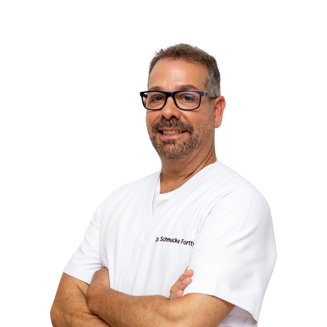 Dr. Eric Schmucke Fortty, Medicina estética · Clínica Apolo